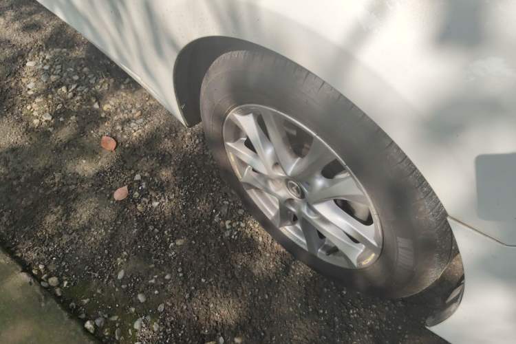Used Mazda 3 Axela 2016 Sedan 1.5L Manual Comfort Model Right Front Wheel Hub
