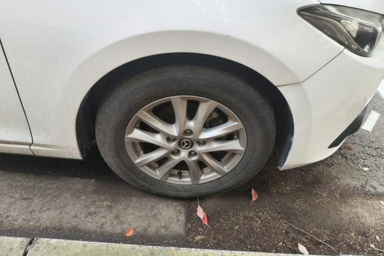 Used Mazda 3 Axela 2016 Sedan 1.5L Automatic Comfort Model Right Front Wheel Hub