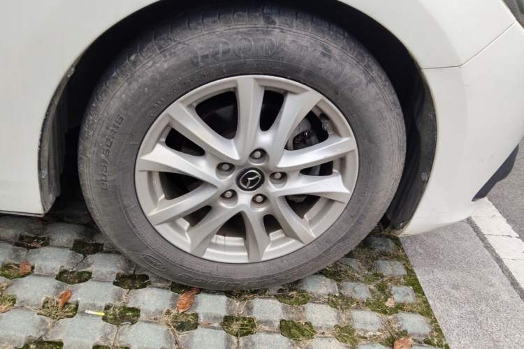 Used Mazda 3 Axela 2016 Sedan 1.5L Automatic Comfort Model Right Front Wheel Hub