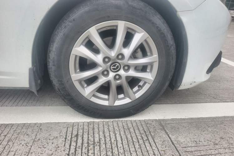 Used Mazda 3 Axela 2016 Sedan 1.5L Automatic Comfort Model Right Front Wheel Hub