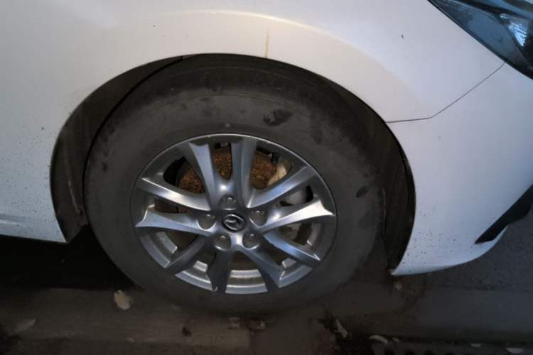 Used Mazda 3 Axela 2016 Sedan 1.5L Automatic Comfort Model Right Front Wheel Hub