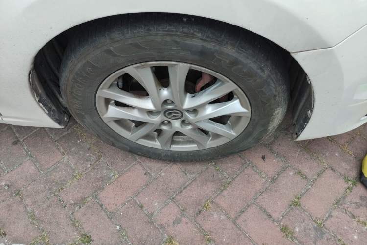Used Mazda 3 Axela 2016 Sedan 1.5L Automatic Comfort Model Right Front Wheel Hub