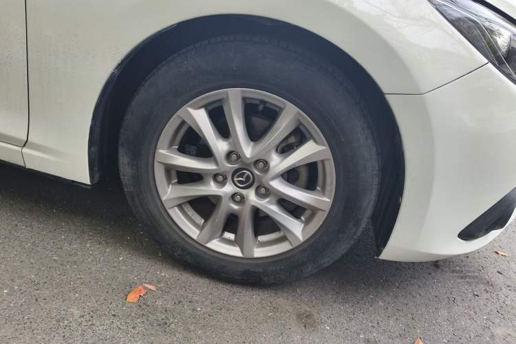 Used Mazda 3 Axela 2016 Sedan 1.5L Automatic Luxury Model Right Front Wheel Hub