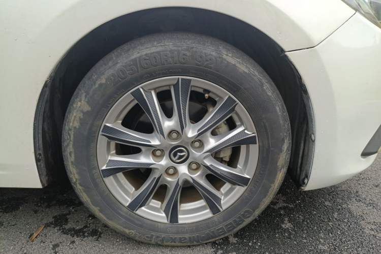 Used Mazda 3 Axela 2016 Sedan 1.5L Automatic Comfort Model Right Front Wheel Hub