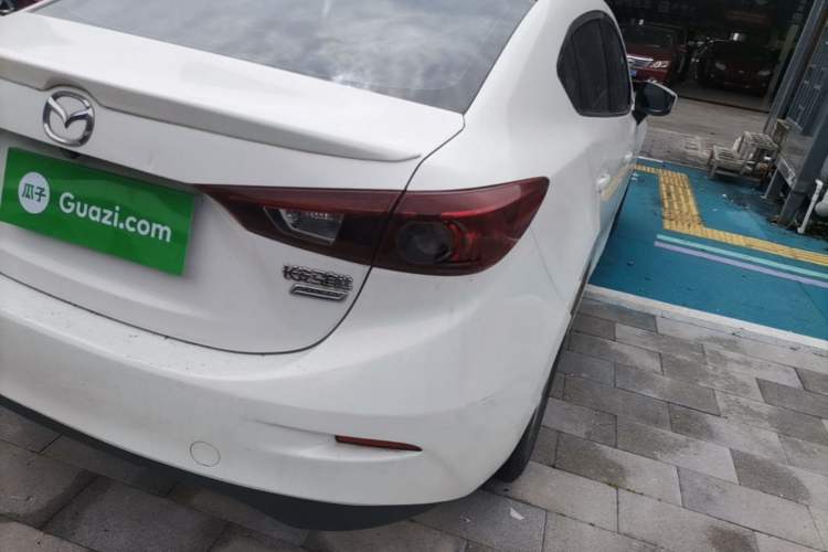 Used Mazda 3 Axela 2016 Sedan 1.5L Manual Comfort Model Right Rear Taillight