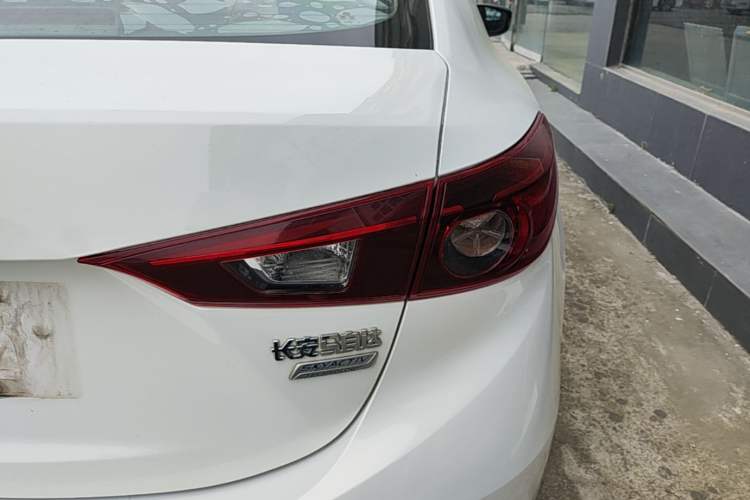Used Mazda 3 Axela 2016 Sedan 1.5L Automatic Comfort Model Right Rear Taillight