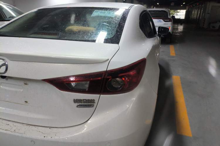Used Mazda 3 Axela 2016 Sedan 1.5L Automatic Comfort Model Right Rear Taillight