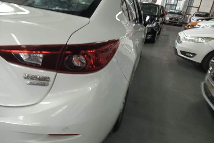 Used Mazda 3 Axela 2016 Sedan 1.5L Automatic Comfort Model Right Rear Taillight