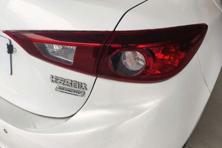 Used Mazda 3 Axela 2016 Sedan 1.5L Manual Luxury Model Right Rear Taillight