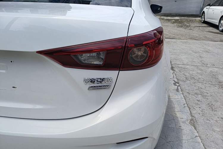 Used Mazda 3 Axela 2016 Sedan 1.5L Automatic Comfort Model Right Rear Taillight