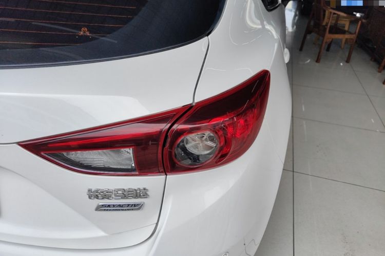 Used Mazda 3 Axela 2016 Hatchback 1.5L Automatic Comfort Model Right Rear Taillight