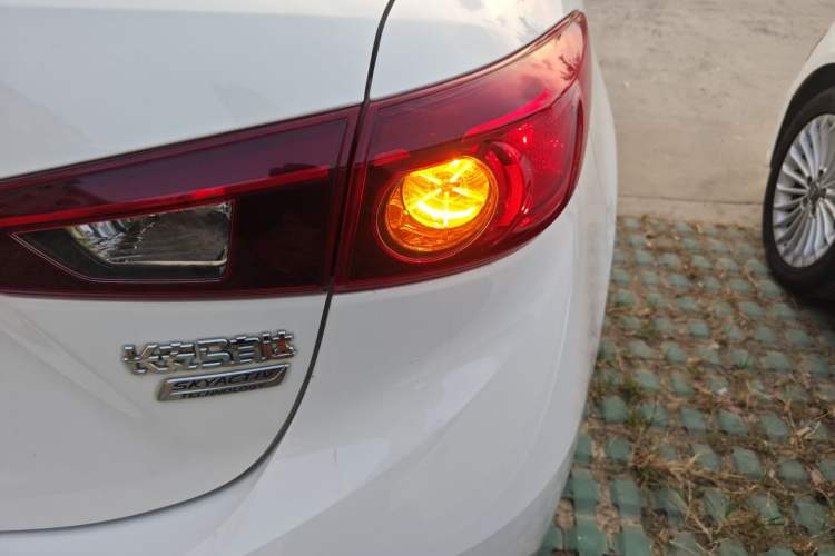 Used Mazda 3 Axela 2016 Sedan 1.5L Automatic Comfort Model Right Rear Taillight