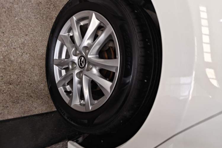 Used Mazda 3 Axela 2016 Sedan 1.5L Automatic Comfort Model Right Rear Wheel Hub