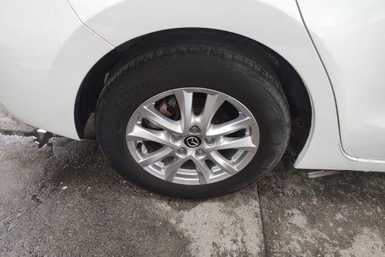 Used Mazda 3 Axela 2016 Sedan 1.5L Manual Comfort Model Right Rear Wheel Hub