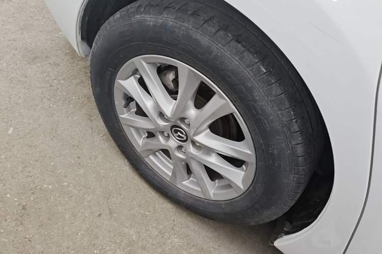 Used Mazda 3 Axela 2016 Sedan 1.5L Manual Luxury Model Right Rear Wheel Hub