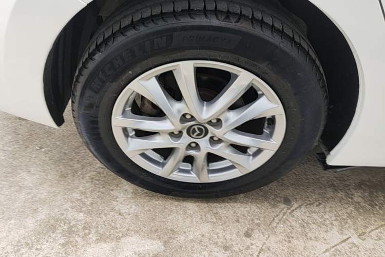 Used Mazda 3 Axela 2016 Sedan 1.5L Automatic Comfort Model Right Rear Wheel Hub
