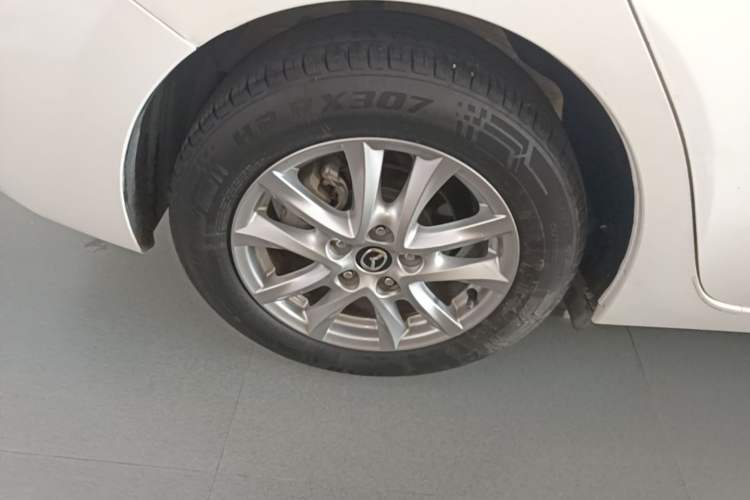 Used Mazda 3 Axela 2016 Sedan 1.5L Automatic Luxury Model Right Rear Wheel Hub