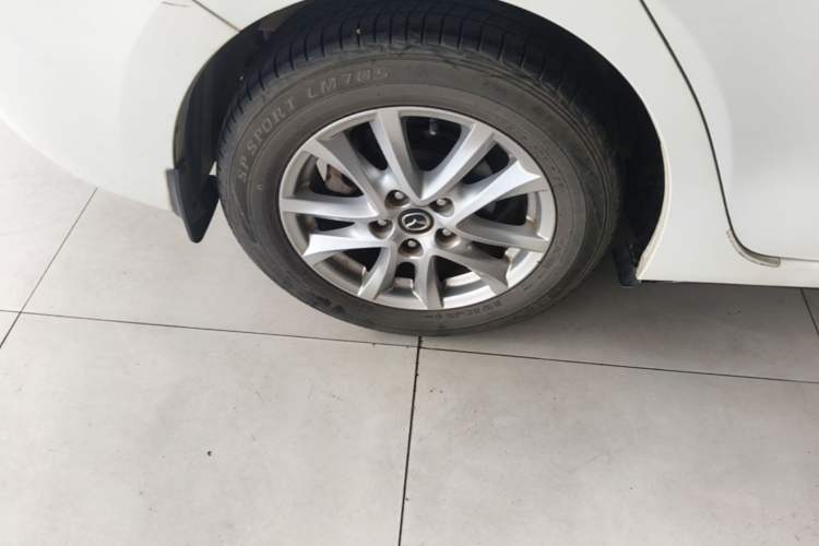 Used Mazda 3 Axela 2016 Sedan 1.5L Manual Luxury Model Right Rear Wheel Hub