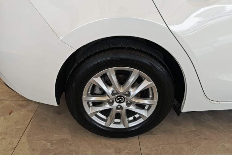 Used Mazda 3 Axela 2016 Sedan 1.5L Automatic Comfort Model Right Rear Wheel Hub