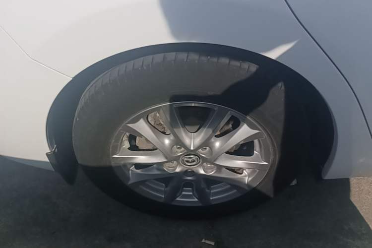 Used Mazda 3 Axela 2016 Sedan 1.5L Manual Comfort Model Right Rear Wheel Hub