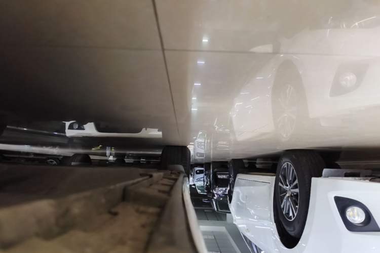 Used Mazda 3 Axela 2016 Sedan 1.5L Automatic Comfort Model Right Side Sill