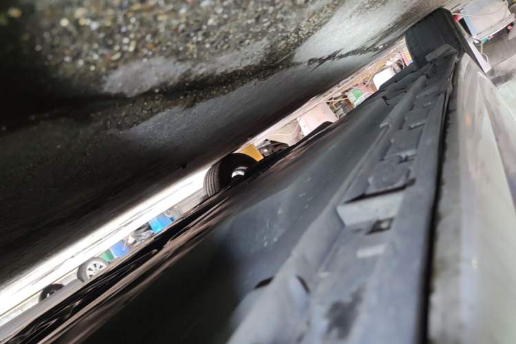 Used Mazda 3 Axela 2016 Sedan 1.5L Manual Comfort Model Right Side Sill