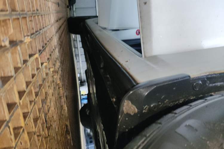 Used Mazda 3 Axela 2016 Sedan 1.5L Automatic Comfort Model Right Side Sill