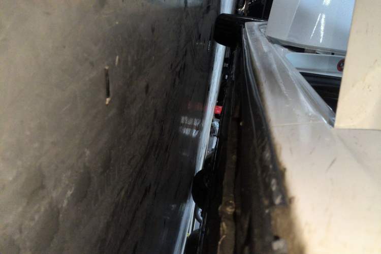 Used Mazda 3 Axela 2016 Sedan 1.5L Automatic Comfort Model Right Side Sill