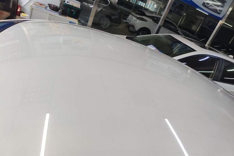 Used Mazda 3 Axela 2016 Sedan 1.5L Automatic Comfort Model Roof