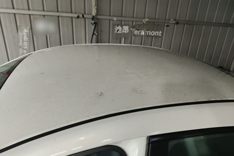 Used Mazda 3 Axela 2016 Sedan 1.5L Automatic Comfort Model Roof