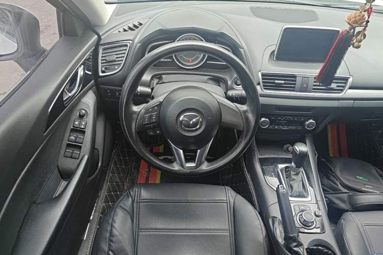 Used Mazda 3 Axela 2016 Sedan 1.5L Automatic Luxury Model Steering Wheel