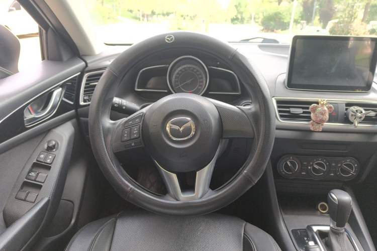 Used Mazda 3 Axela 2016 Sedan 1.5L Automatic Comfort Model Steering Wheel