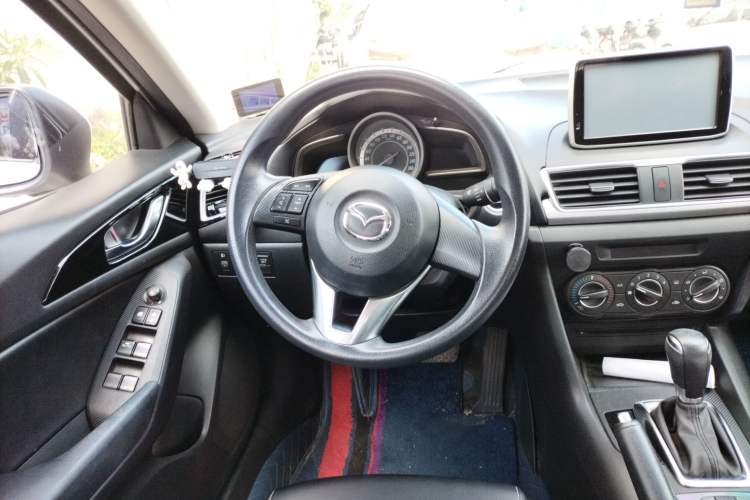 Used Mazda 3 Axela 2016 Sedan 1.5L Automatic Comfort Model Steering Wheel