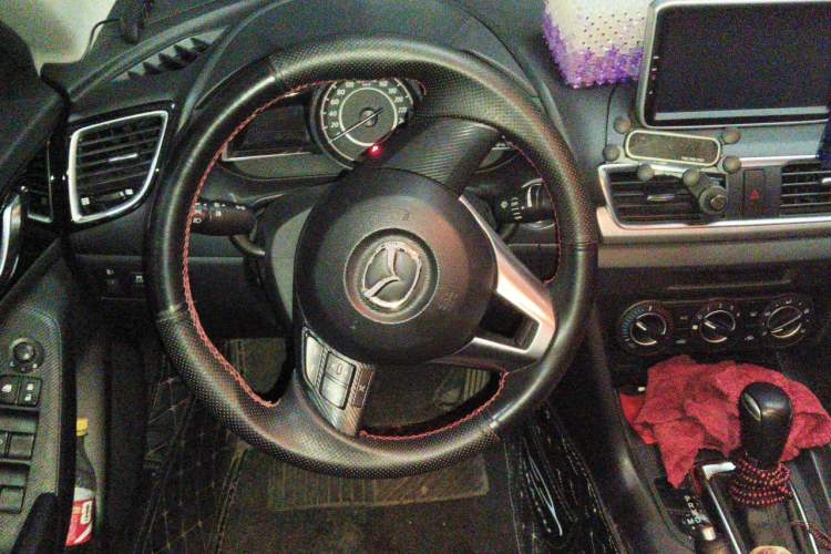 Used Mazda 3 Axela 2016 Sedan 1.5L Automatic Comfort Model Steering Wheel