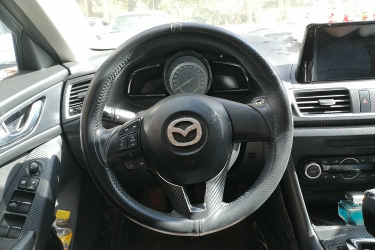 Used Mazda 3 Axela 2016 Sedan 1.5L Automatic Luxury Model Steering Wheel