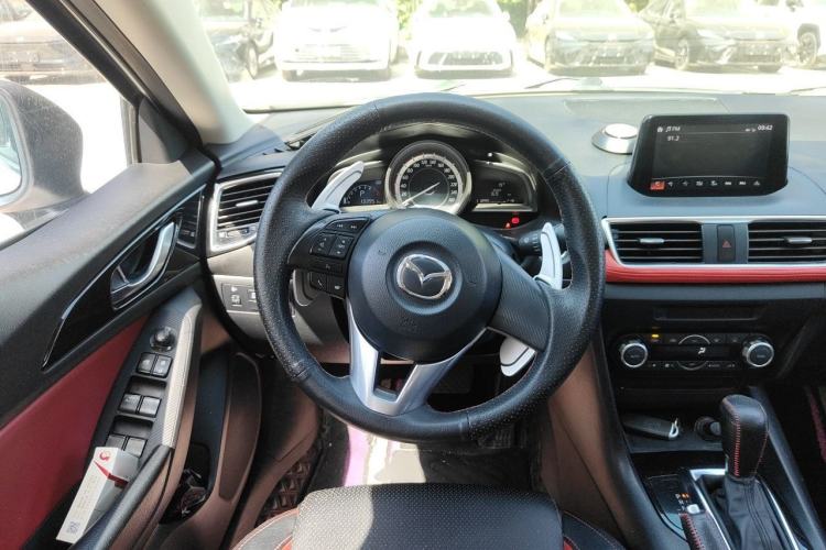 Used Mazda 3 Axela 2016 Sedan 1.5L Automatic Luxury Model Steering Wheel