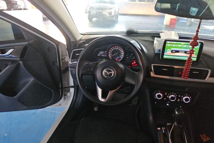 Used Mazda 3 Axela 2016 Sedan 1.5L Automatic Comfort Model Steering Wheel