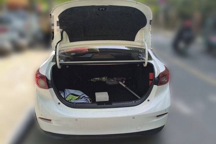 Used Mazda 3 Axela 2016 Sedan 1.5L Automatic Luxury Model Trunk
