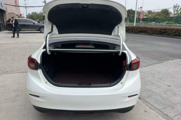 Used Mazda 3 Axela 2016 Sedan 1.5L Automatic Comfort Model Trunk