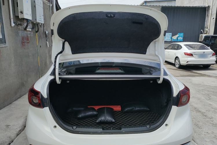 Used Mazda 3 Axela 2016 Sedan 1.5L Automatic Comfort Model Trunk