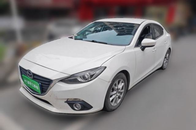 Used Mazda 3 Axela 2016 Sedan 1.5L Automatic Comfort Model