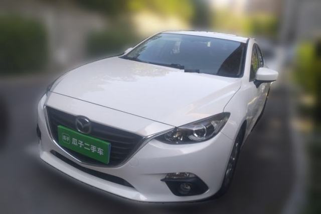 Used Mazda 3 Axela 2016 Sedan 1.5L Automatic Luxury Model