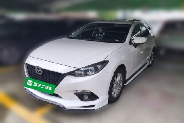Used Mazda 3 Axela 2016 Sedan 1.5L Automatic Comfort Model