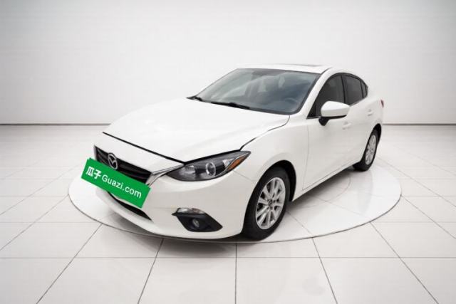 Mazda 3 Axela 2016 Sedan 1.5L Automatic Luxury Model de segunda mano