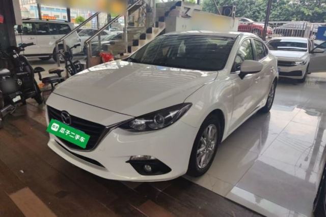 Used Mazda 3 Axela 2016 Sedan 1.5L Automatic Comfort Model