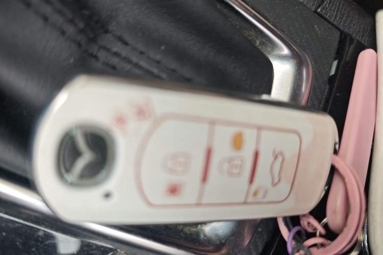 Used Mazda 3 Axela 2016 Sedan 1.5L Automatic Comfort Model Vehicle Key