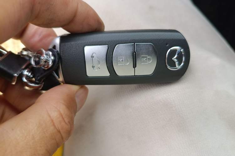 Used Mazda 3 Axela 2016 Sedan 1.5L Automatic Comfort Model Vehicle Key