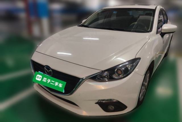 Used Mazda 3 Axela 2016 Sedan 1.5L Automatic Luxury Model
