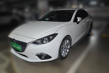 Used Mazda 3 Axela 2016 Sedan 2.0L Automatic Sport Model