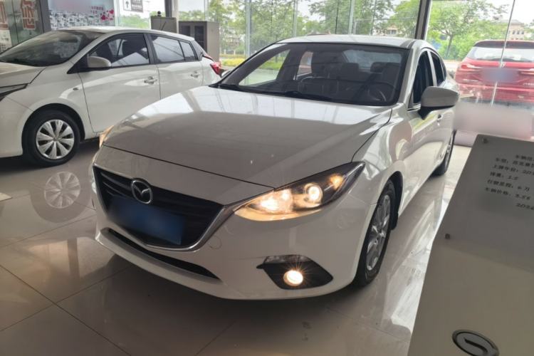 Used Mazda 3 Axela 2016 Sedan 1.5L Automatic Comfort Model Guazi used car, China used car export, Used car for sale, Used cars, Cheapest cars for sale